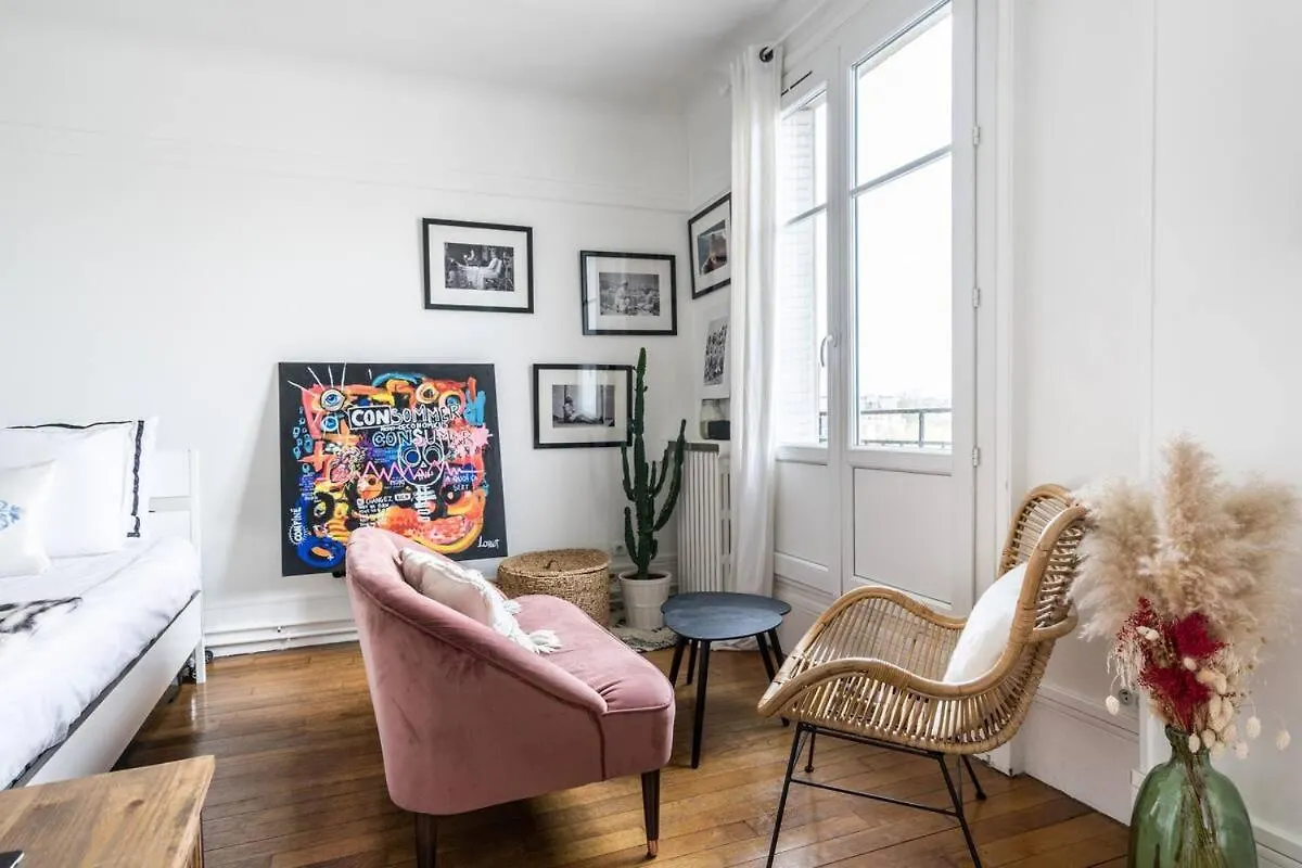Le Nid Parisien - Chic - Vue Tour Eiffel Apartment